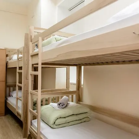 Globus Lipki Hostel Kiew