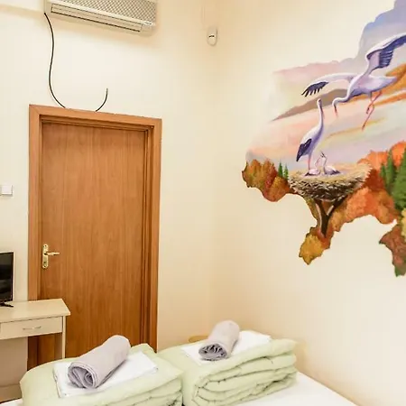 Globus Lipki Hostel Kiew